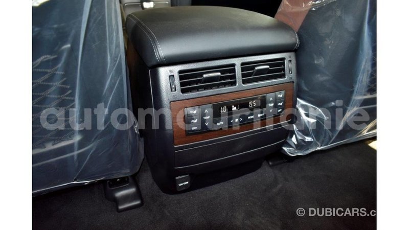 Big with watermark toyota land cruiser adrar import dubai 1952