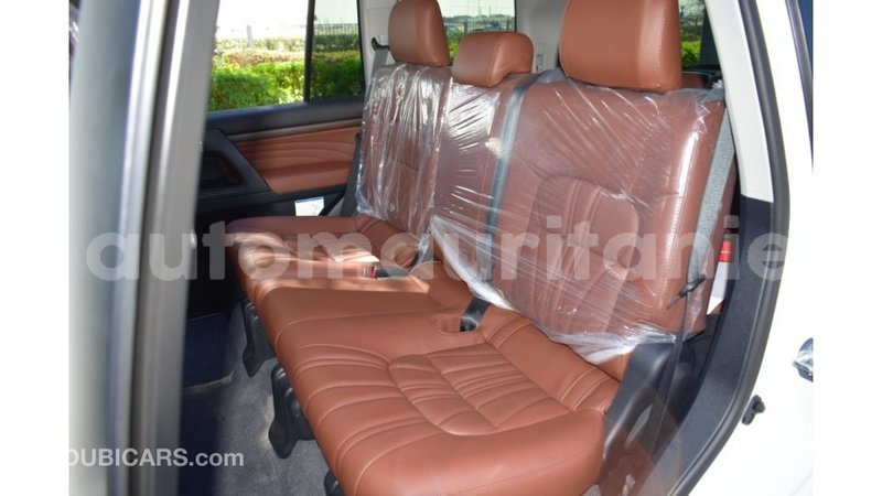 Big with watermark toyota land cruiser adrar import dubai 1957