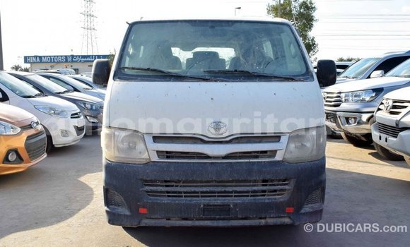 Acheter Import Voiture Toyota Hiace Blanc à Import - Dubai, Adrar Acheter Import Voiture Toyota Hiace Blanc à Import - Dubai, Adrar