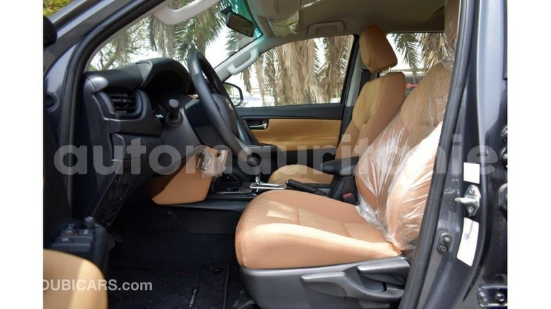 Big with watermark toyota fortuner adrar import dubai 1961