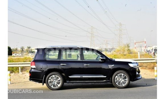 Buy Import Toyota Land Cruiser Black Car in Import - Dubai in Adrar Buy Import Toyota Land Cruiser Black Car in Import - Dubai in Adrar