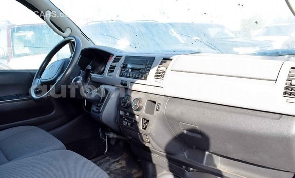 Acheter Import Voiture Toyota Hiace Blanc à Import - Dubai, Adrar Acheter Import Voiture Toyota Hiace Blanc à Import - Dubai, Adrar