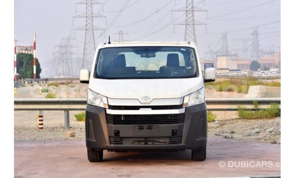 Buy Import Toyota Hiace White Car in Import - Dubai in Adrar Buy Import Toyota Hiace White Car in Import - Dubai in Adrar