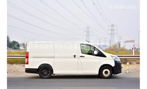 Buy Import Toyota Hiace White Car in Import - Dubai in Adrar Buy Import Toyota Hiace White Car in Import - Dubai in Adrar