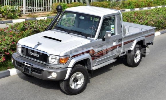 Buy Import Toyota Land Cruiser Other Car in Import - Dubai in Adrar Buy Import Toyota Land Cruiser Other Car in Import - Dubai in Adrar