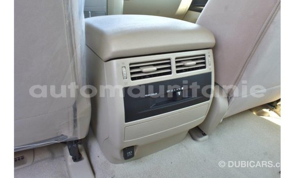 Buy Import Toyota Land Cruiser White Car in Import - Dubai in Adrar Buy Import Toyota Land Cruiser White Car in Import - Dubai in Adrar