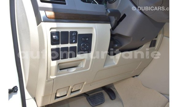 Buy Import Toyota Land Cruiser White Car in Import - Dubai in Adrar Buy Import Toyota Land Cruiser White Car in Import - Dubai in Adrar