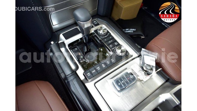 Big with watermark toyota land cruiser adrar import dubai 1974