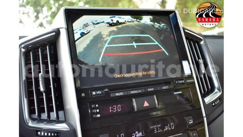 Big with watermark toyota land cruiser adrar import dubai 1974