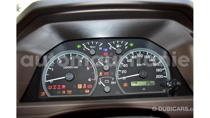 Big with watermark toyota land cruiser adrar import dubai 1977