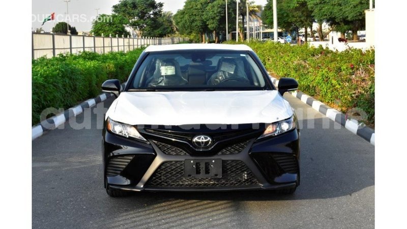 Big with watermark toyota camry adrar import dubai 1979