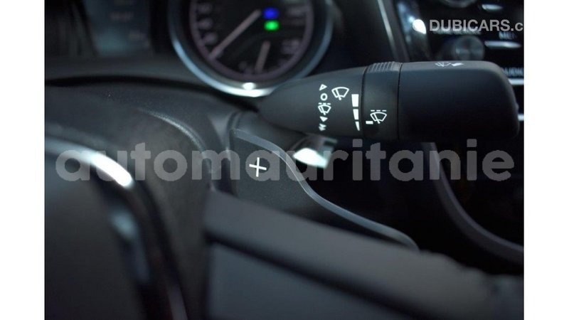 Big with watermark toyota camry adrar import dubai 1979