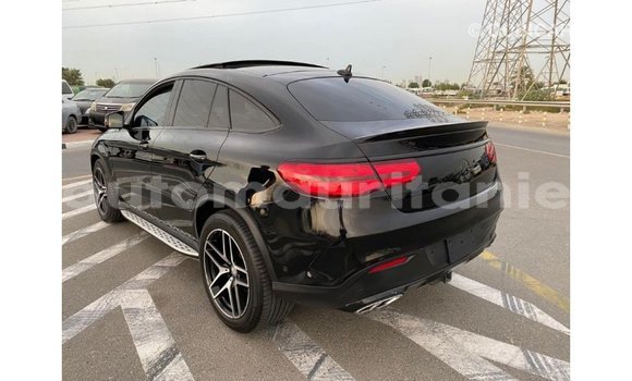 Acheter Import Voiture Mercedes-Benz GLE Noir à Import - Dubai, Adrar Acheter Import Voiture Mercedes-Benz GLE Noir à Import - Dubai, Adrar