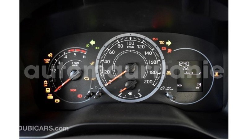 Big with watermark toyota hiace adrar import dubai 1984