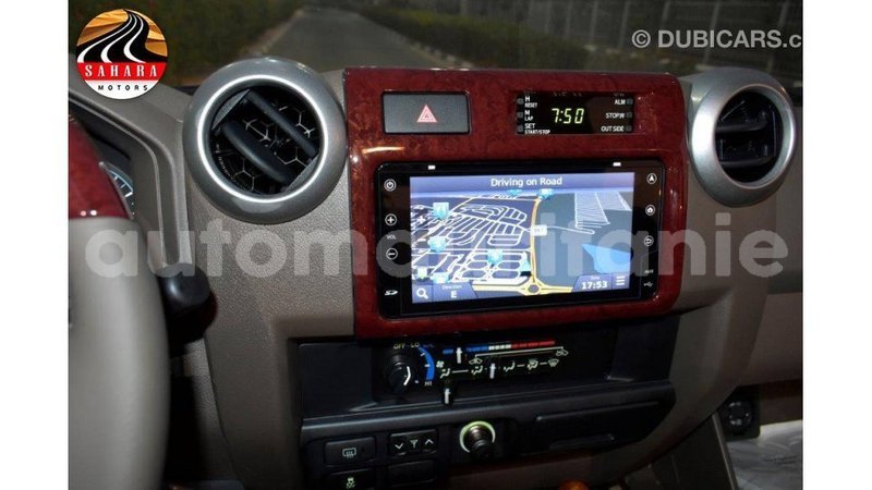 Big with watermark toyota land cruiser adrar import dubai 1987