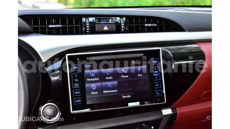 Big with watermark toyota hilux adrar import dubai 1989