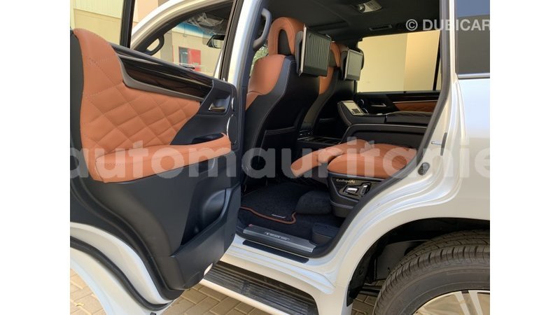 Big with watermark lexus lx adrar import dubai 1991