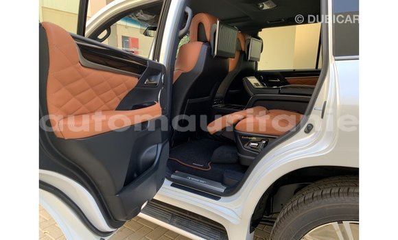 Buy Import Lexus LX White Car in Import - Dubai in Adrar Buy Import Lexus LX White Car in Import - Dubai in Adrar