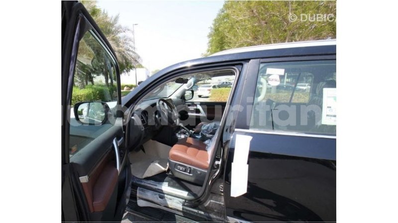 Big with watermark 8c00c2de 2f76 4fce 8e55 55cbbc342a61