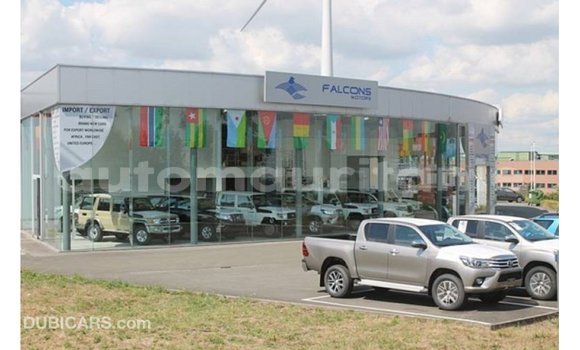 Buy Import Toyota Land Cruiser White Car in Import - Dubai in Adrar Buy Import Toyota Land Cruiser White Car in Import - Dubai in Adrar