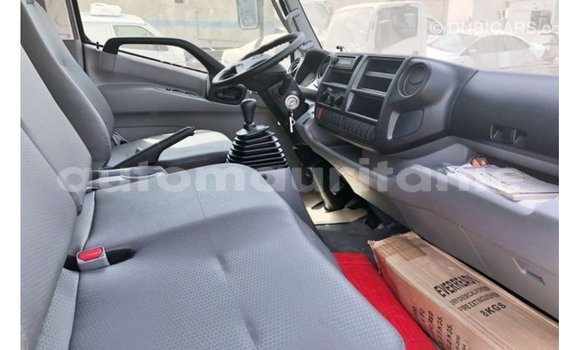Buy Import Hino 300 Series White Truck in Import - Dubai in Adrar Buy Import Hino 300 Series White Truck in Import - Dubai in Adrar