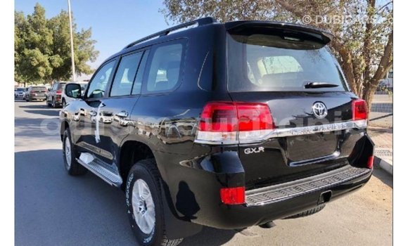 Acheter Import Voiture Toyota Land Cruiser Noir à Import - Dubai, Adrar Acheter Import Voiture Toyota Land Cruiser Noir à Import - Dubai, Adrar