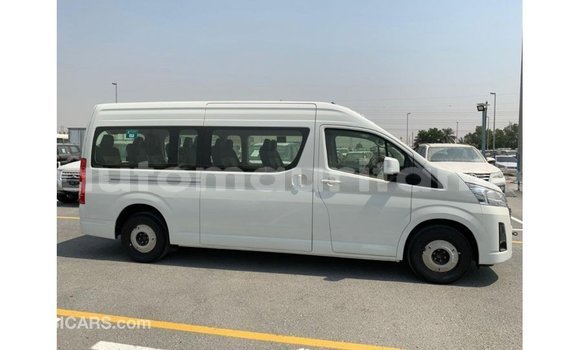 Buy Import Toyota Hiace White Car in Import - Dubai in Adrar Buy Import Toyota Hiace White Car in Import - Dubai in Adrar