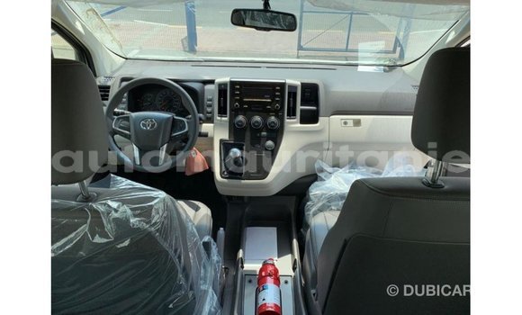 Buy Import Toyota Hiace White Car in Import - Dubai in Adrar Buy Import Toyota Hiace White Car in Import - Dubai in Adrar