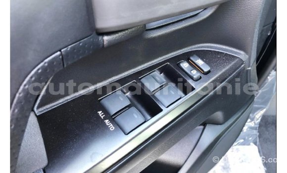 Acheter Import Voiture Toyota Land Cruiser Noir à Import - Dubai, Adrar Acheter Import Voiture Toyota Land Cruiser Noir à Import - Dubai, Adrar