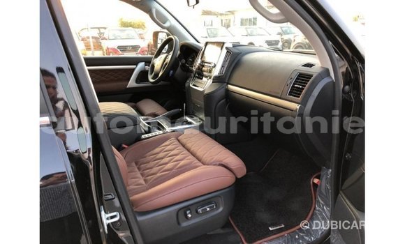 Buy Import Toyota Land Cruiser Black Car in Import - Dubai in Adrar Buy Import Toyota Land Cruiser Black Car in Import - Dubai in Adrar