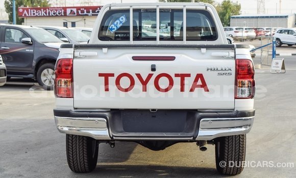 Acheter Import Voiture Toyota Hilux Blanc à Import - Dubai, Adrar Acheter Import Voiture Toyota Hilux Blanc à Import - Dubai, Adrar