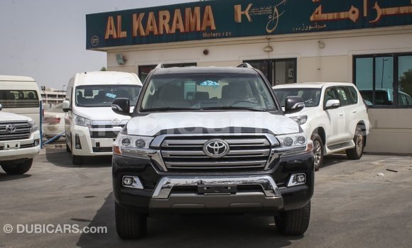 Acheter Import Voiture Toyota Land Cruiser Noir à Import - Dubai, Adrar Acheter Import Voiture Toyota Land Cruiser Noir à Import - Dubai, Adrar