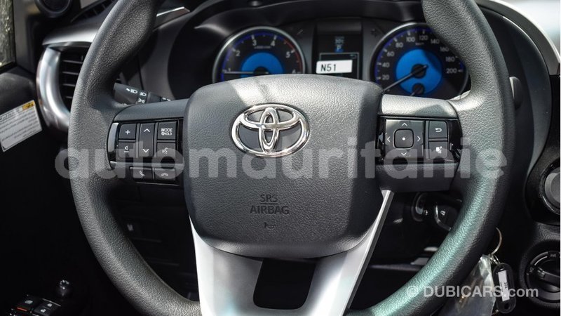 Big with watermark toyota hilux adrar import dubai 2037