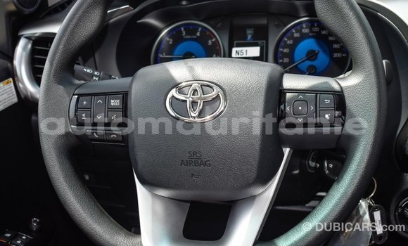 Acheter Import Voiture Toyota Hilux Autre à Import - Dubai, Adrar Acheter Import Voiture Toyota Hilux Autre à Import - Dubai, Adrar