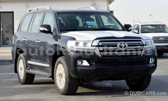 Acheter Import Voiture Toyota Land Cruiser Noir à Import - Dubai, Adrar Acheter Import Voiture Toyota Land Cruiser Noir à Import - Dubai, Adrar