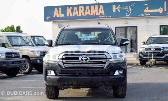Acheter Import Voiture Toyota Land Cruiser Noir à Import - Dubai, Adrar Acheter Import Voiture Toyota Land Cruiser Noir à Import - Dubai, Adrar