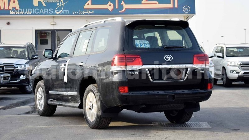 Big with watermark toyota land cruiser adrar import dubai 2039