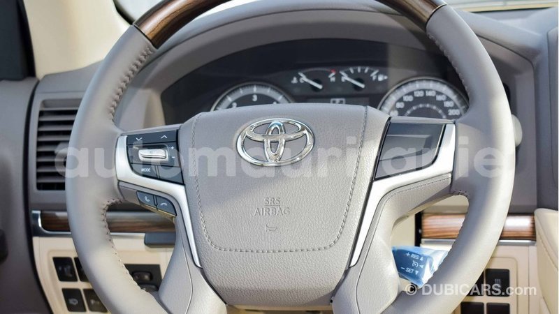 Big with watermark toyota land cruiser adrar import dubai 2044