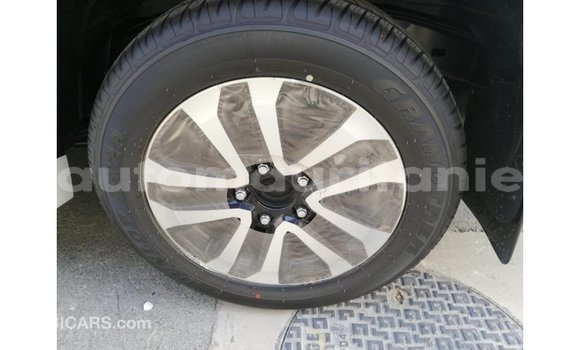 Acheter Import Voiture Toyota Land Cruiser Blanc à Import - Dubai, Adrar Acheter Import Voiture Toyota Land Cruiser Blanc à Import - Dubai, Adrar