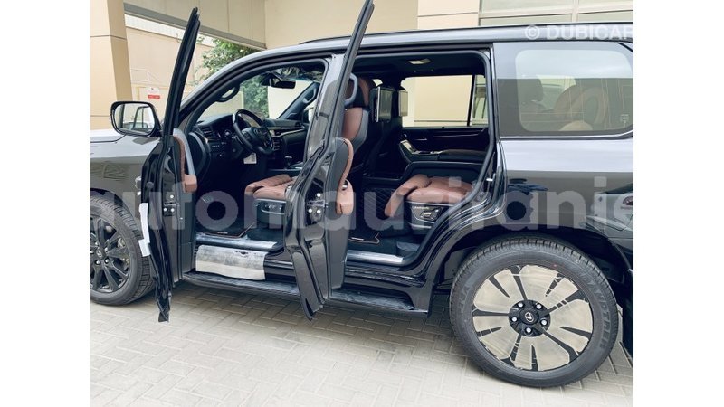 Big with watermark lexus lx adrar import dubai 2061