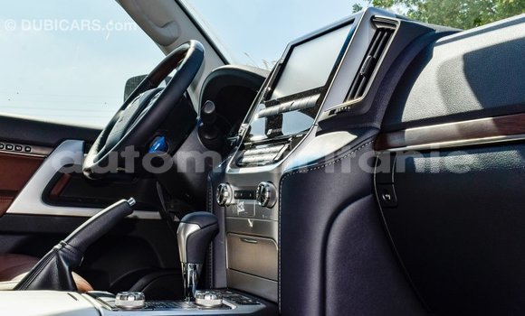 Buy Import Toyota Land Cruiser Black Car in Import - Dubai in Adrar Buy Import Toyota Land Cruiser Black Car in Import - Dubai in Adrar