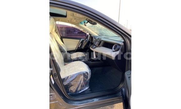 Acheter Import Utilitaire Toyota HiAce Autre à Import - Dubai, Adrar Acheter Import Utilitaire Toyota HiAce Autre à Import - Dubai, Adrar