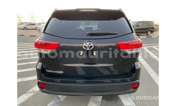 Acheter Import Voiture Toyota Highlander Noir à Import - Dubai, Adrar Acheter Import Voiture Toyota Highlander Noir à Import - Dubai, Adrar