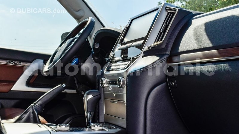 Big with watermark toyota land cruiser adrar import dubai 2084