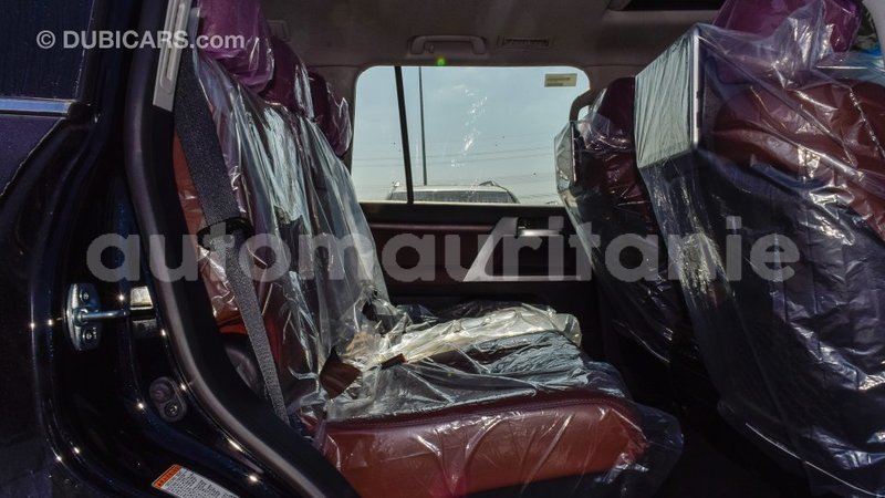 Big with watermark toyota land cruiser adrar import dubai 2084