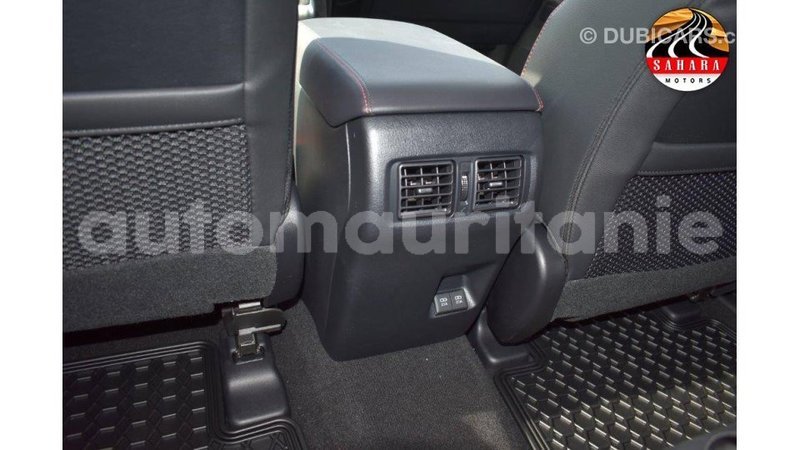Big with watermark toyota hiace adrar import dubai 2089
