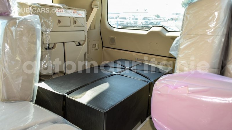 Big with watermark toyota land cruiser adrar import dubai 2097