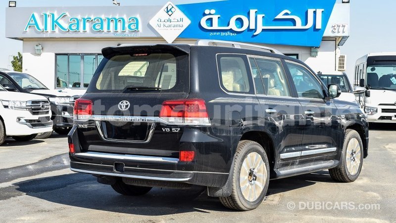 Big with watermark toyota land cruiser adrar import dubai 2097