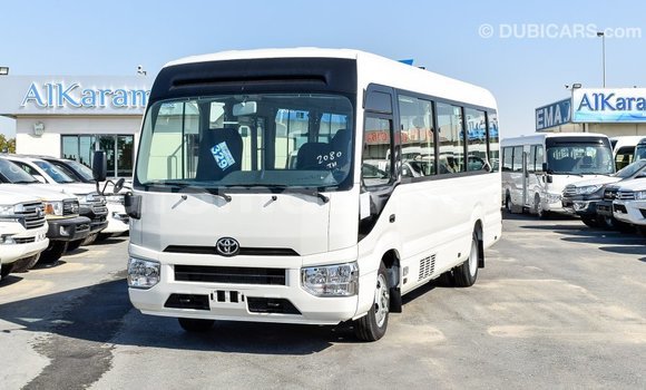 Acheter Import Voiture Toyota Coaster Blanc à Import - Dubai, Adrar Acheter Import Voiture Toyota Coaster Blanc à Import - Dubai, Adrar