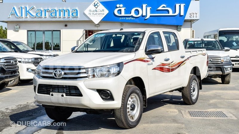 Big with watermark toyota hilux adrar import dubai 2099